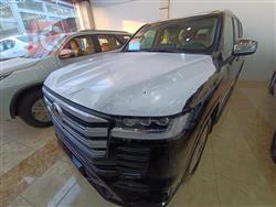 تۆیۆتا لاند کروزەر